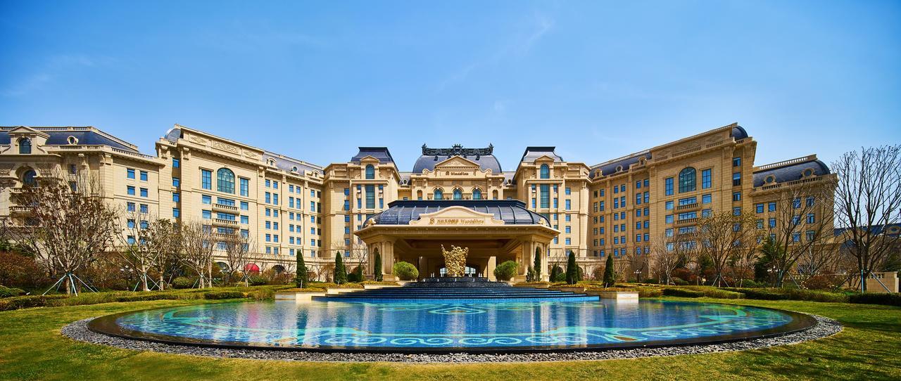 Wanda Vista Qingdao Movie Metropolis Hotel Kültér fotó